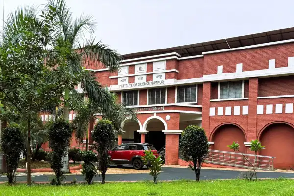 Government Institute of Forensic Science Nagpur campus with dedicated forensic laboratories.